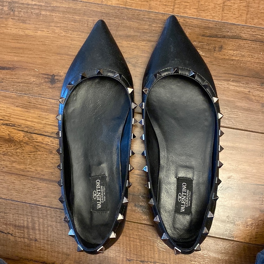 Valentino Rockstud Flats All Black